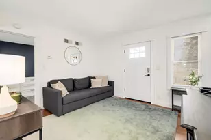 3S582 Tinker Ave, Warrenville, IL 60555 - Photo 5