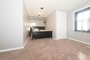 809 N Wolf Rd, Melrose Park, IL 60164 - Photo 9