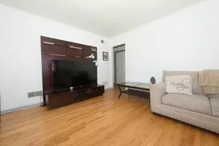 809 N Wolf Rd, Melrose Park, IL 60164 - Photo 3