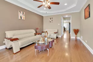 8625 S Kolin Ave, Chicago, IL 60652 - Photo 3