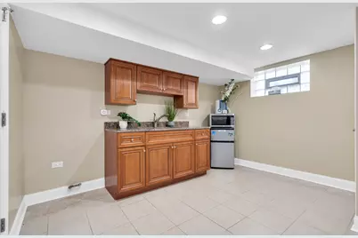 8625 S Kolin Avenue, Chicago, IL 60652 - Photo 17