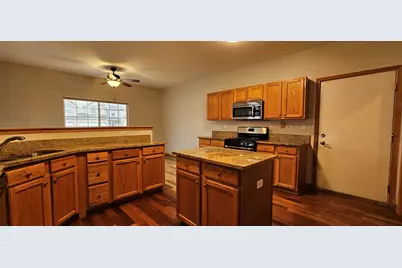 1036 Woodview Court #1036, Aurora, IL 60502 - Photo 11