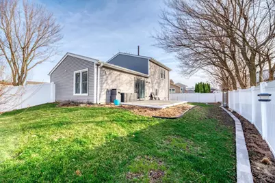 1754 Hemlock Drive, Glendale Heights, IL 60139 - Photo 33