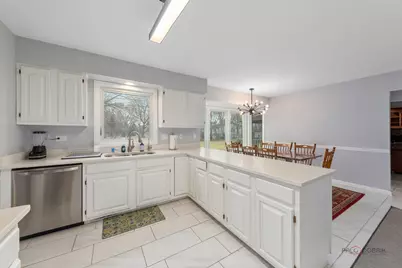 139 Sanders Road, Northbrook, IL 60062 - Photo 15