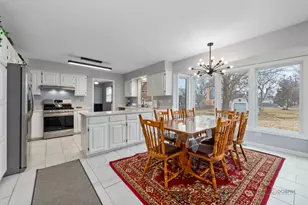 139 Sanders Rd, Northbrook, IL 60062 - Photo 13