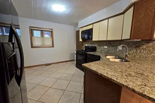 6824 16th St, Berwyn, IL 60402 - Photo 5