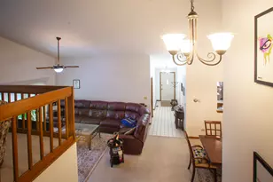 238 Royal Ln, Bloomingdale, IL 60108 - Photo 13