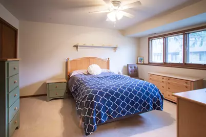 238 Royal Lane, Bloomingdale, IL 60108 - Photo 17