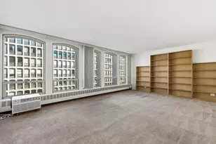 1400 E 55th Pl, Chicago, IL 60637 - Photo 3