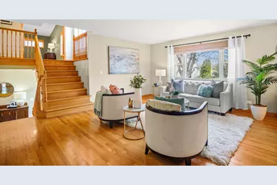 1558 Nevada Lane, Elk Grove Village, IL 60007 - Photo 5