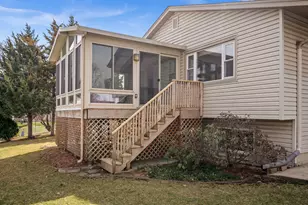 1558 Nevada Ln, Elk Grove Village, IL 60007 - Photo 31