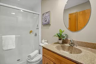 1558 Nevada Ln, Elk Grove Village, IL 60007 - Photo 19