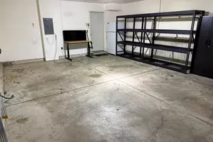 111 W Chatham Ln, Round Lake, IL 60073 - Photo 37