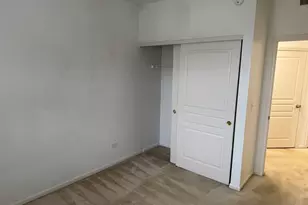 111 W Chatham Ln, Round Lake, IL 60073 - Photo 15