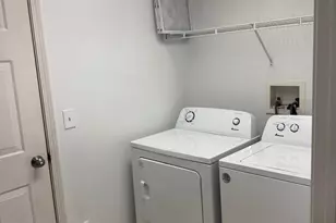 111 W Chatham Ln, Round Lake, IL 60073 - Photo 11