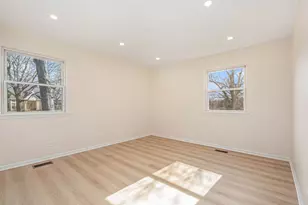 120 Stirling Ln, Schaumburg, IL 60194 - Photo 11