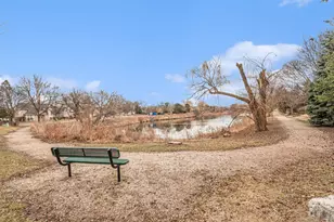 120 Stirling Ln, Schaumburg, IL 60194 - Photo 23