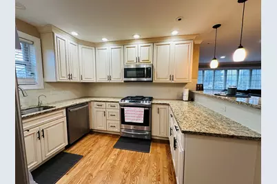 8415 N Ottawa Avenue, Niles, IL 60714 - Photo 7