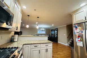 8415 N Ottawa Ave, Niles, IL 60714 - Photo 9