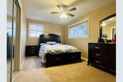 8415 N Ottawa Avenue, Niles, IL 60714 - Photo 19