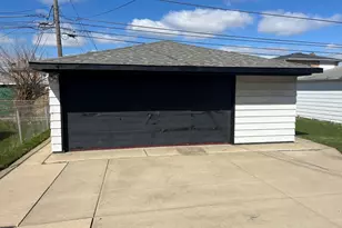 286 Calhoun Ave, Calumet City, IL 60409 - Photo 3