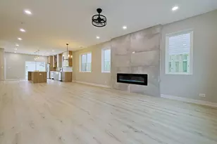 306 N Lockwood Ave, Chicago, IL 60644 - Photo 17