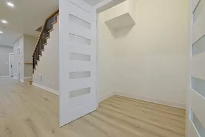 306 N Lockwood Avenue, Chicago, IL 60644 - Photo 23