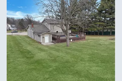 1419 Finch Street, Freeport, IL 61032 - Photo 29