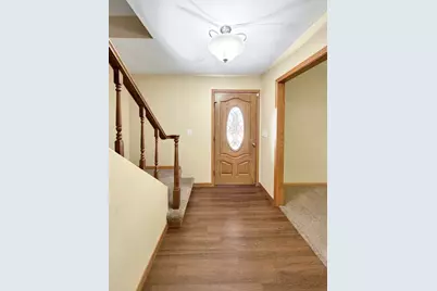 1419 Finch Street, Freeport, IL 61032 - Photo 5