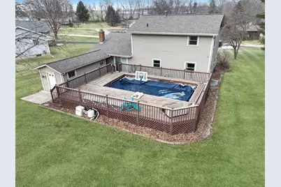 1419 Finch Street, Freeport, IL 61032 - Photo 3