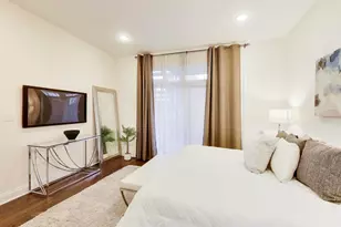 2726 W Cortez St, Chicago, IL 60622 - Photo 11