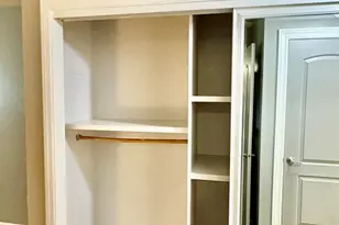 1050 N Farnsworth Ave, Aurora, IL 60505 - Photo 13