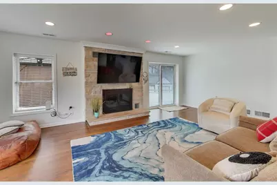 1127 Timber Trails Road, Downers Grove, IL 60516 - Photo 5