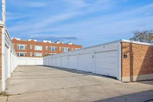 6175 N Wolcott Ave, Chicago, IL 60660 - Photo 13