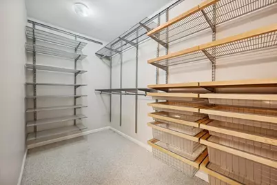 7131 N Caldwell Avenue #4N, Chicago, IL 60646 - Photo 15