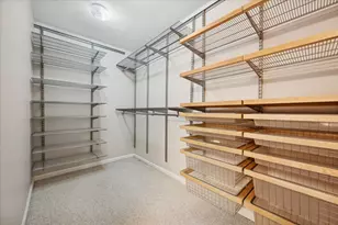 7131 N Caldwell Ave, Chicago, IL 60646 - Photo 15