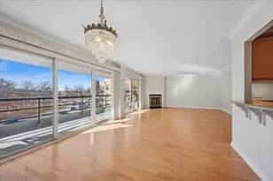 7131 N Caldwell Ave, Chicago, IL 60646 - Photo 5