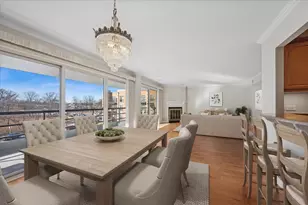 7131 N Caldwell Ave, Chicago, IL 60646 - Photo 3