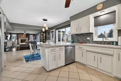 13940 S Teakwood Drive, Homer Glen, IL 60491 - Photo 9