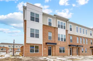 2929 Showplace Dr, Naperville, IL 60564 - Photo 1