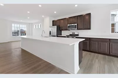 2929 Showplace Drive, Naperville, IL 60564 - Photo 3