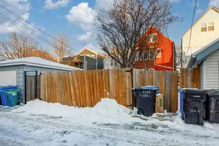 3348 N Albany Ave, Chicago, IL 60618 - Photo 23