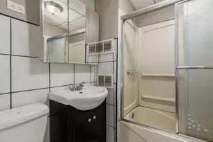 3348 N Albany Ave, Chicago, IL 60618 - Photo 9