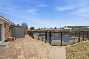 385 S Walnut St, Manteno, IL 60950 - Photo 19