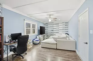 385 S Walnut St, Manteno, IL 60950 - Photo 17