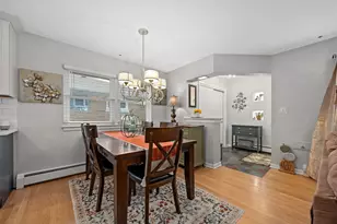 937 Robinhood Ln, La Grange Park, IL 60526 - Photo 9