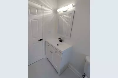 [Address not provided], Chicago, IL 60628 - Photo 7