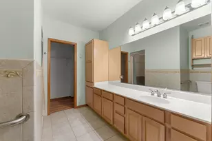 7035 168th St, Tinley Park, IL 60477 - Photo 11