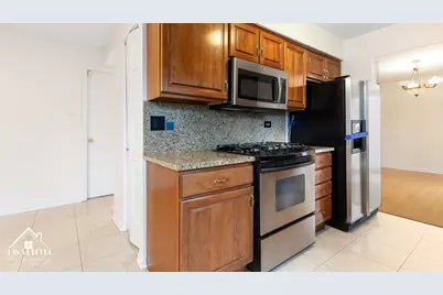 [Address not provided], Oak Brook, IL 60523 - Photo 7