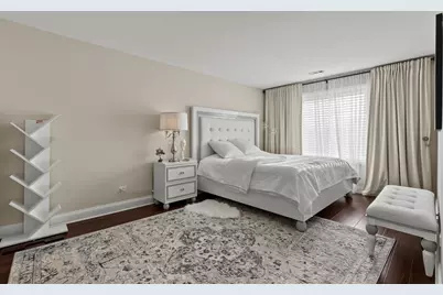 1777 W Crystal Lane #307, Mount Prospect, IL 60056 - Photo 7